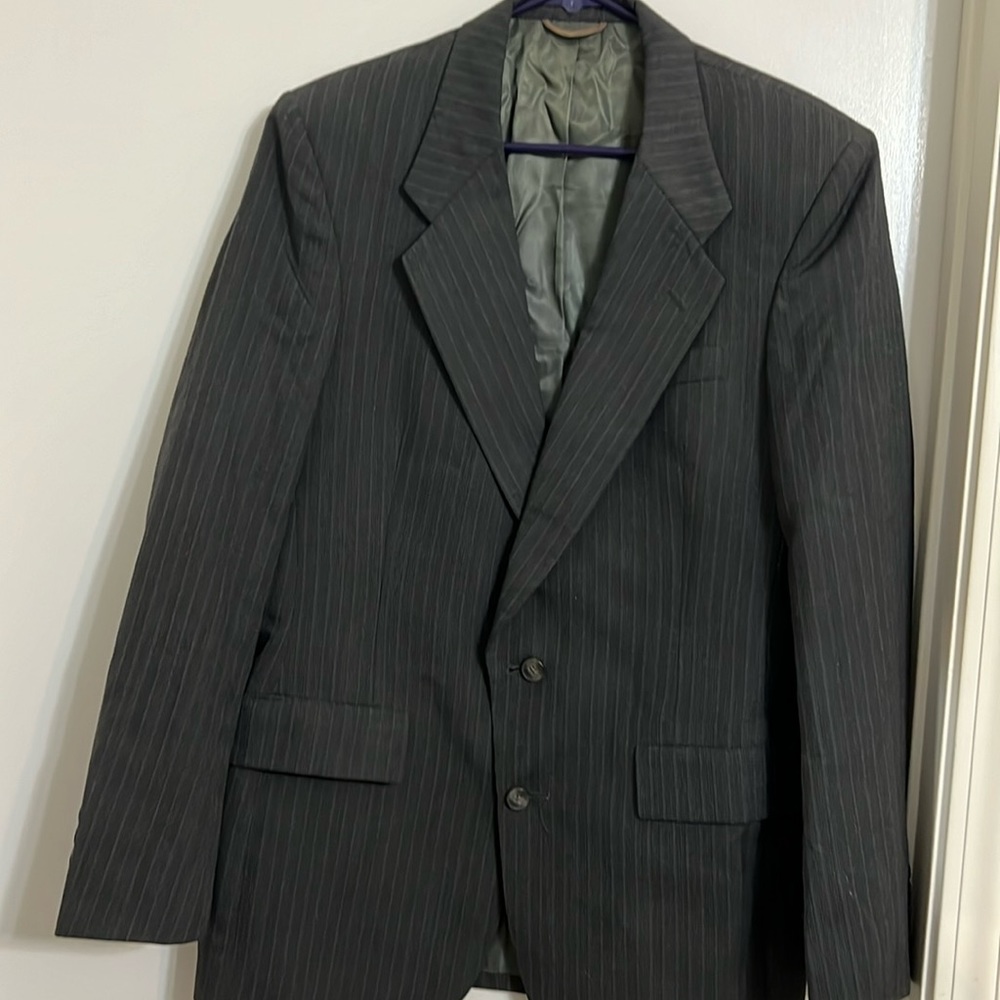 Christian Dior Monsieur suit jacket.